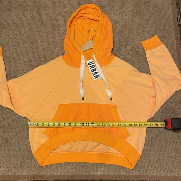 BDG Hoodie. NWT. - Picture 12 of 14